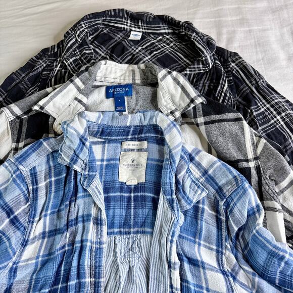Bundle of Fall Flannels Womens Small Black White Blue Button Downs - Picture 1 of 13